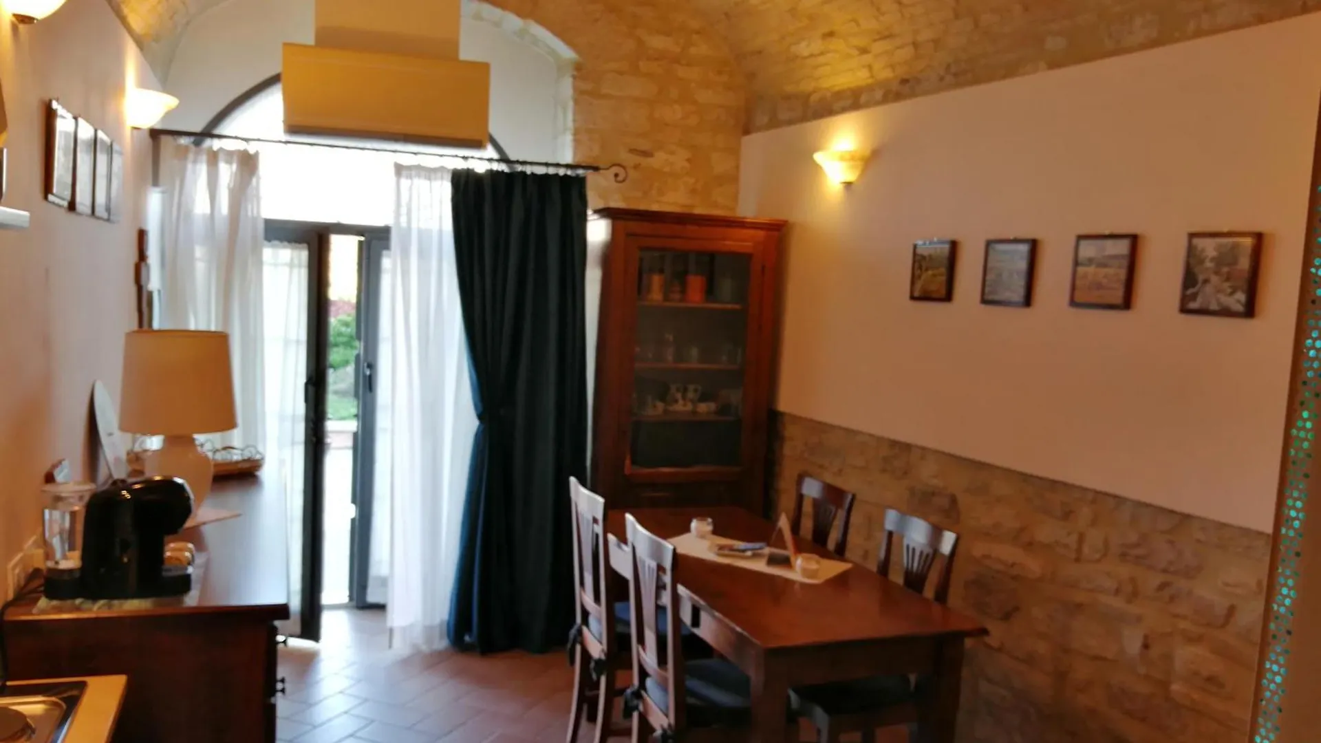 דירות אסיסי Piazza Matteotti 10 איטליה